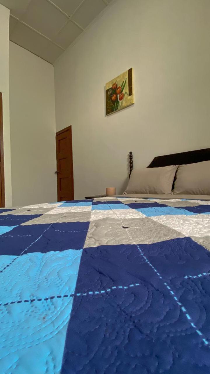 Hostal Velvet Plaza Santa Ana Dış mekan fotoğraf